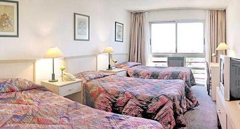 Hotel Tres Cruces Montevideo Bagian luar foto